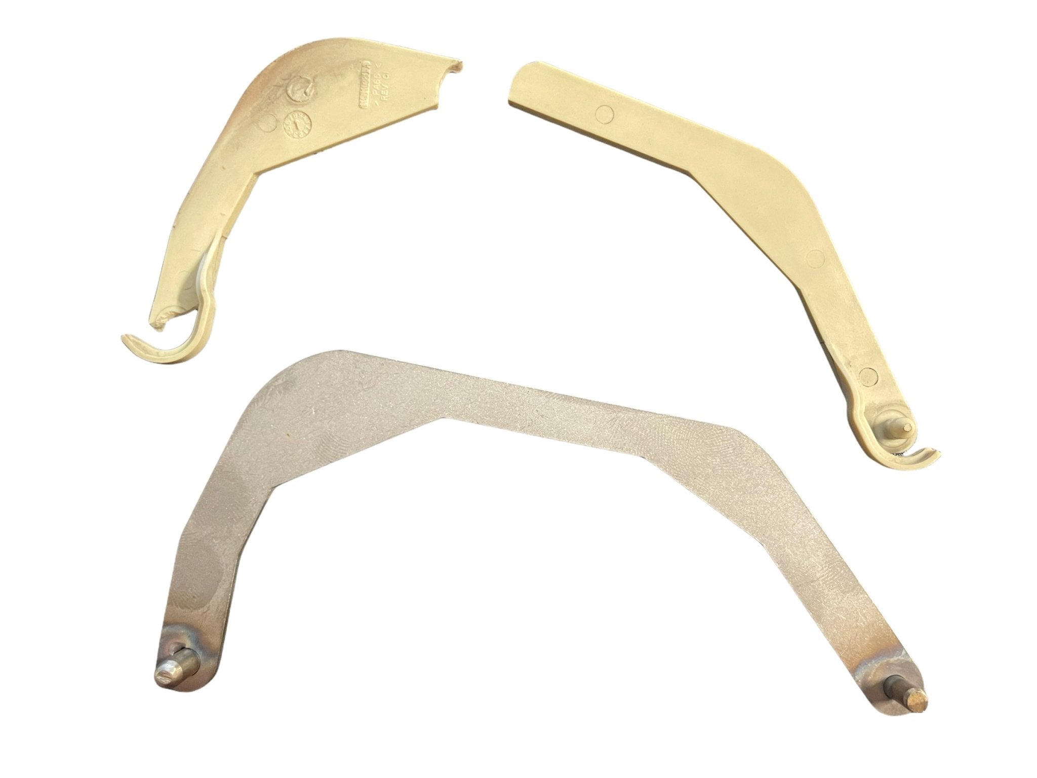 ami9622　0419 Steel Freightliner M2 Front Heater Door Arm⎪Replaces 110010380-A