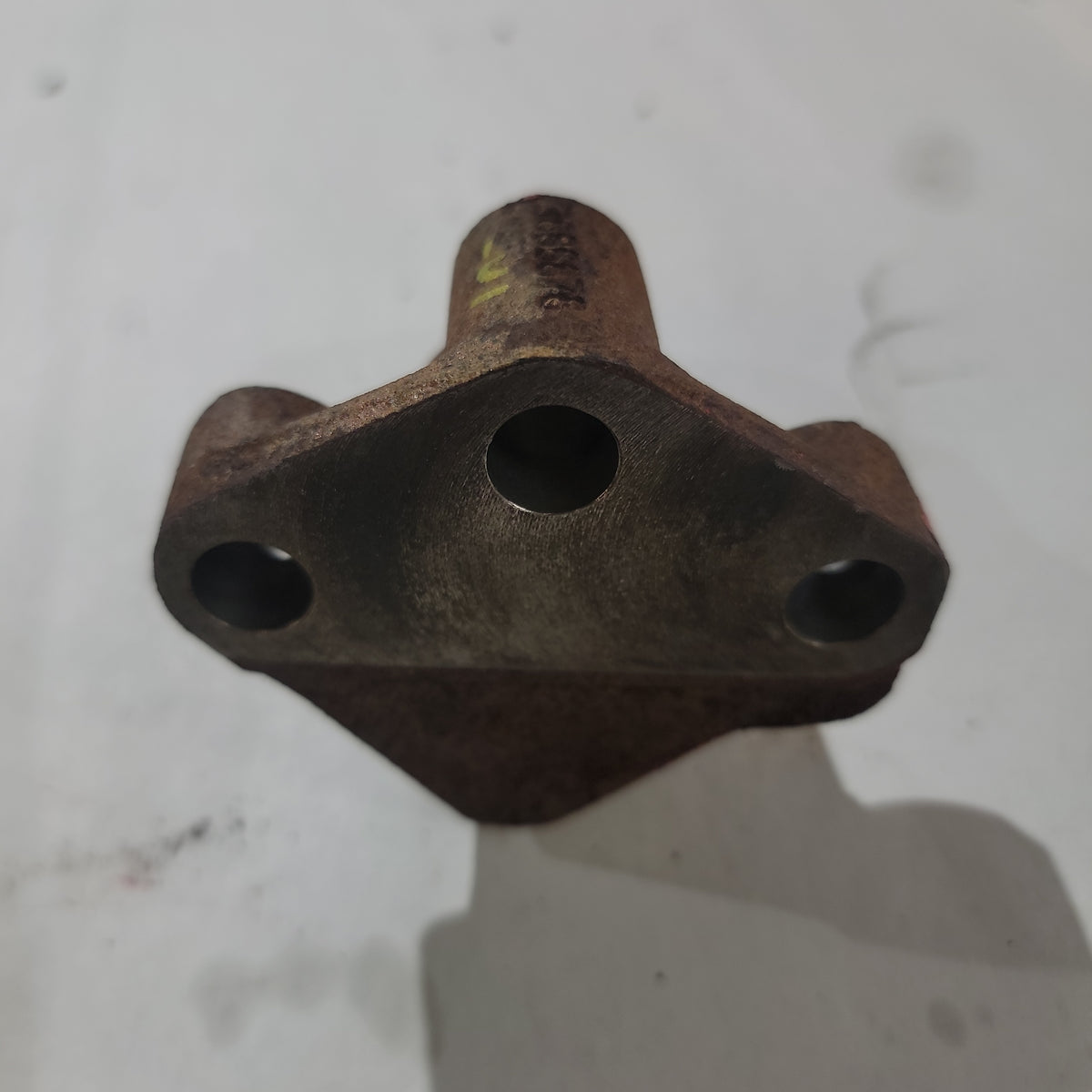 Cummins 3686876 Fuel Pump Support | Used | for ISX15 Engines │ Cummins 