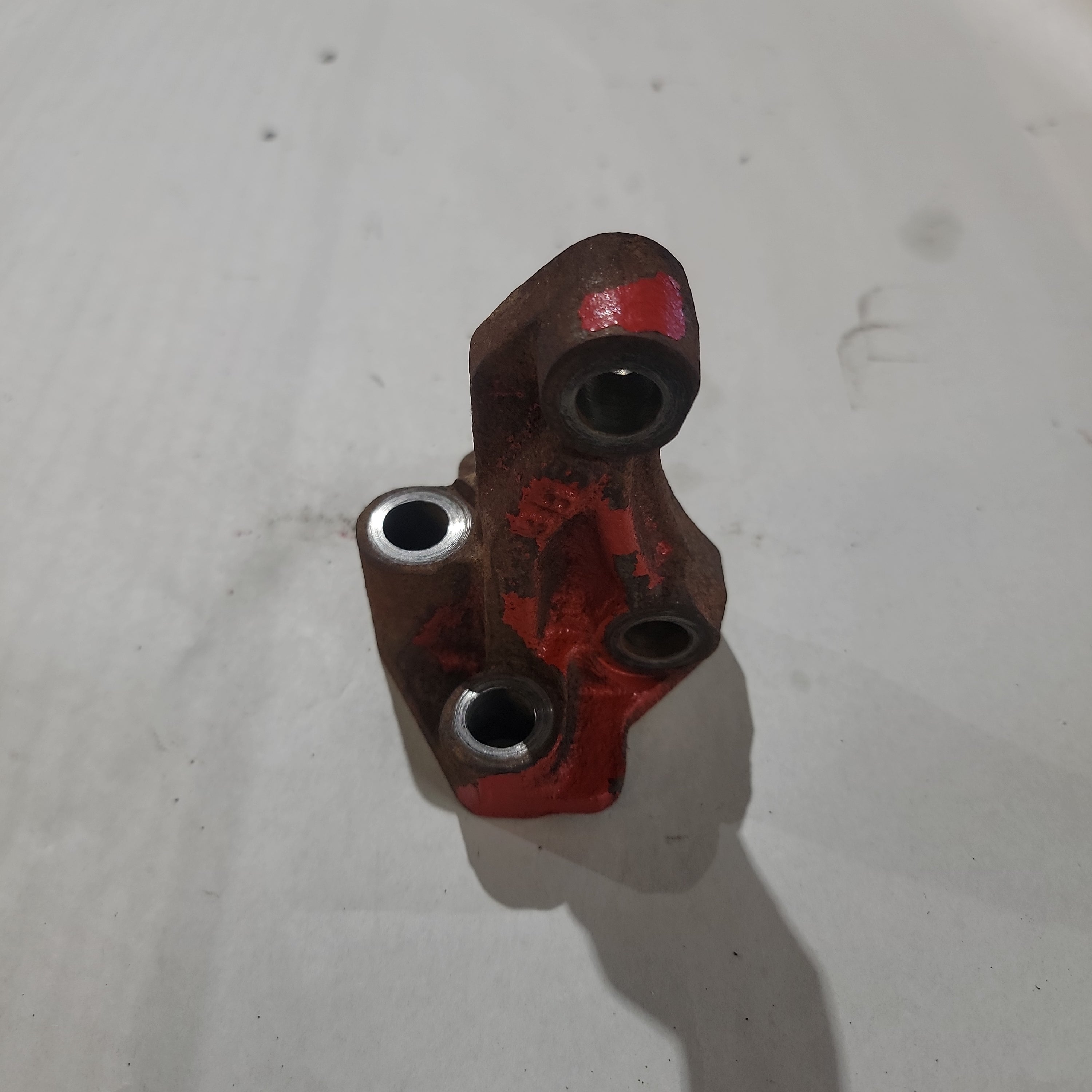 Cummins 3686876 Fuel Pump Support | Used | for ISX15 Engines │ Cummins 