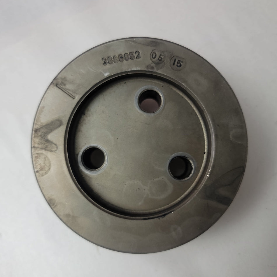 Cummins 3686952 Idler Shaft Gear Hub | Used | for ISX15 Engines │ Cummins 