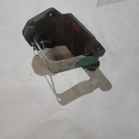 Volvo 21399313 Engine Support Bracket | Used │ Volvo 