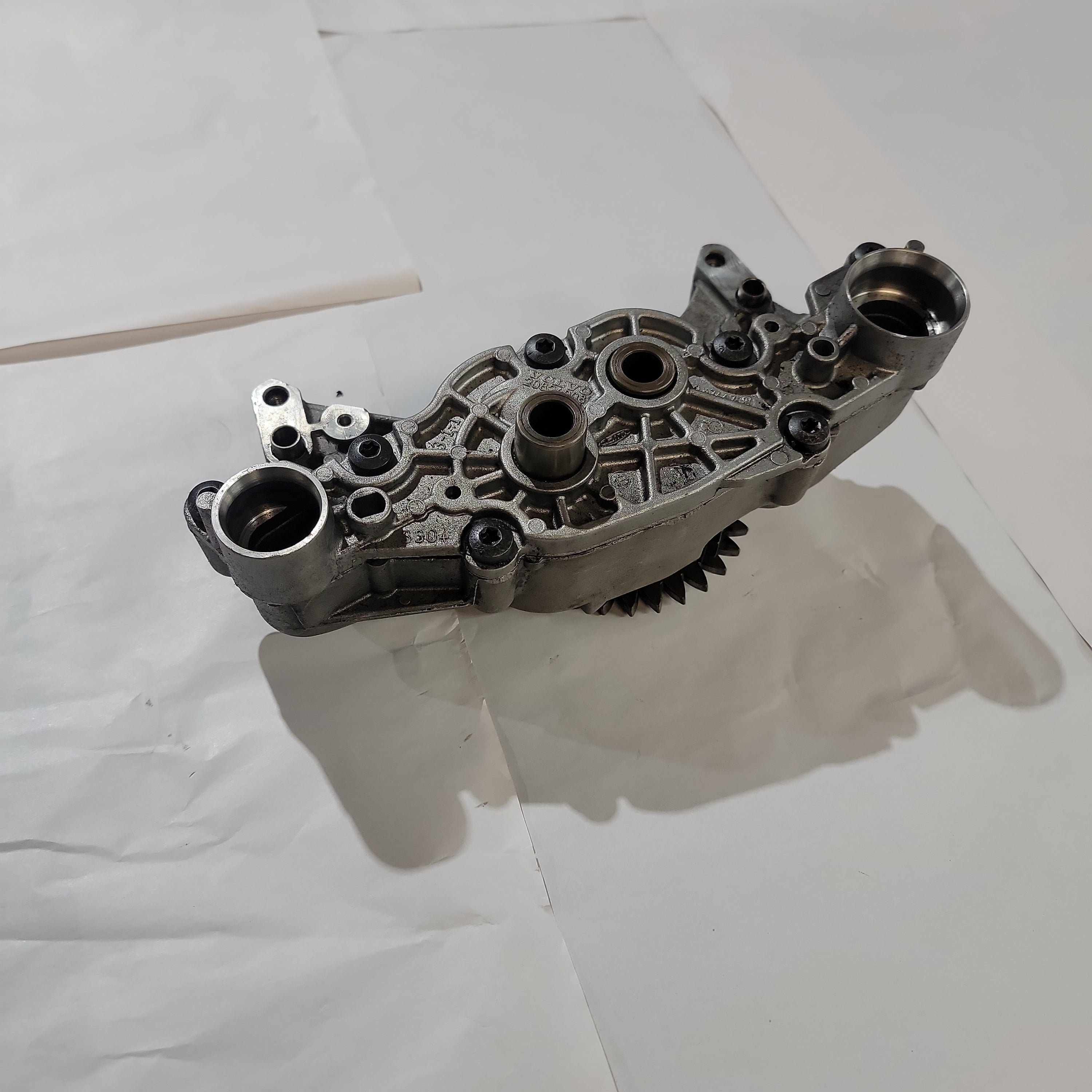 Volvo 21293523 Oil Pump for D13 Engines | Used │ Volvo 