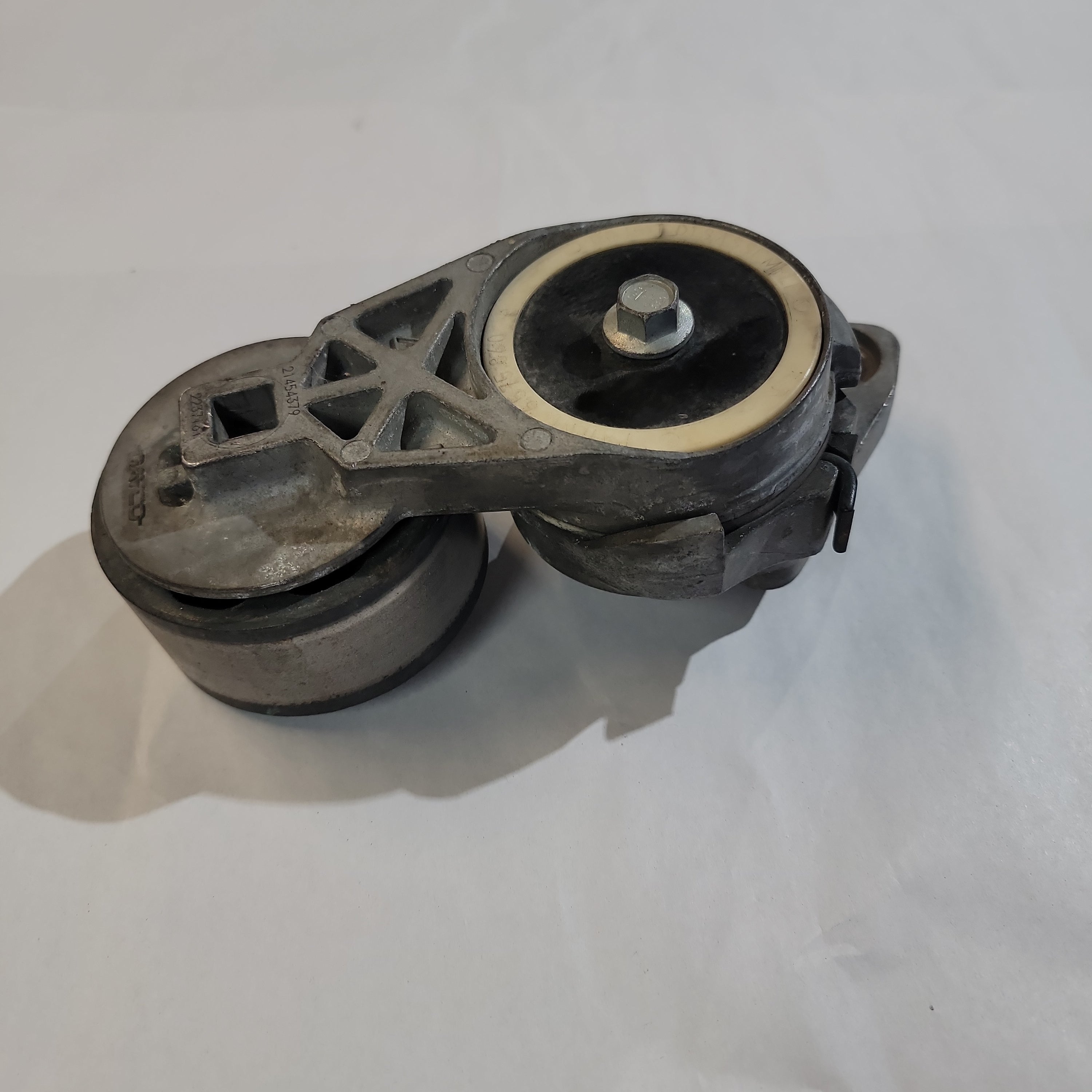 Volvo 21454379 D13 AC Belt Tensioner | Used │ Volvo 