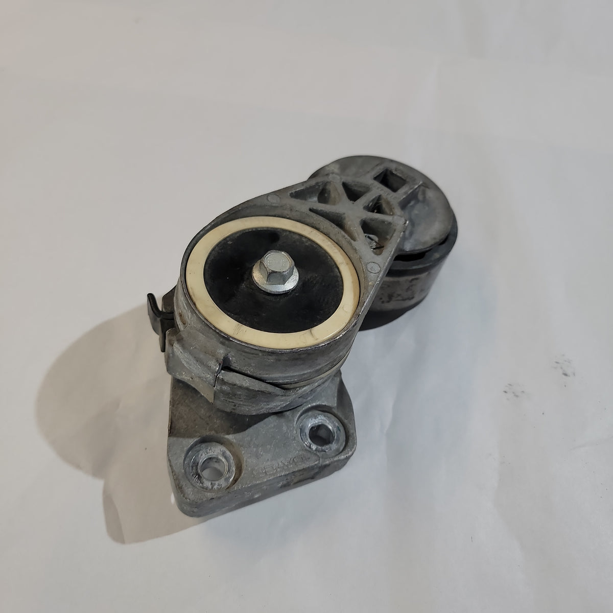 Volvo 21454379 D13 AC Belt Tensioner | Used │ Volvo 