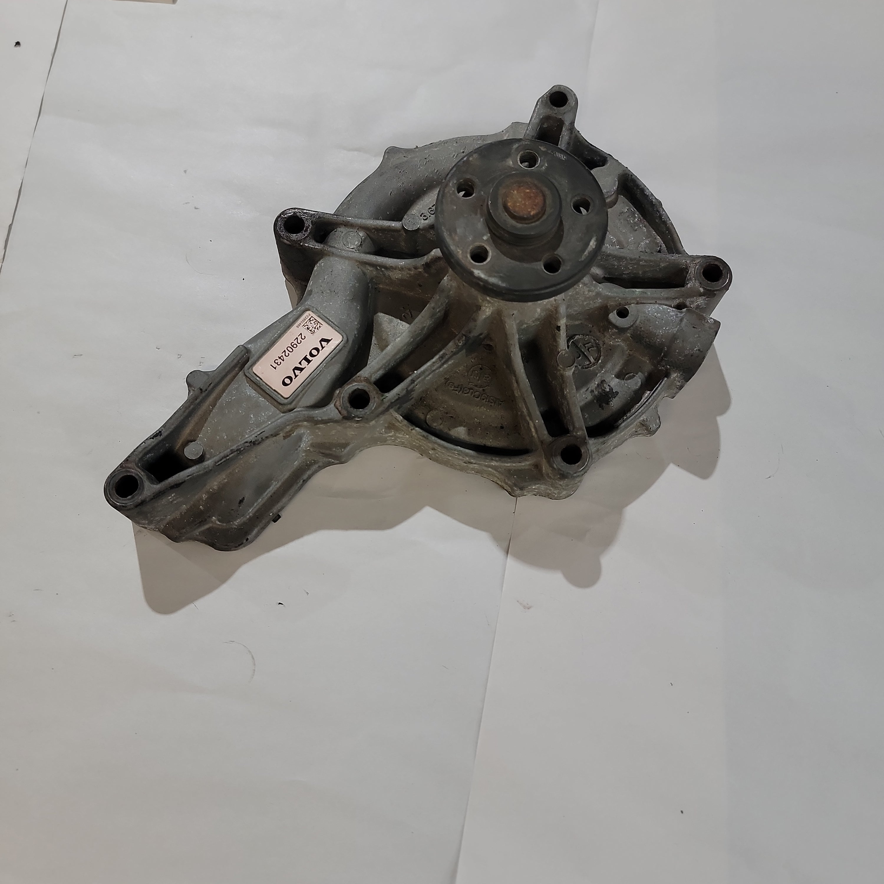 Volvo 22902431 Water Pump for D13 Engines | Used │ Volvo 