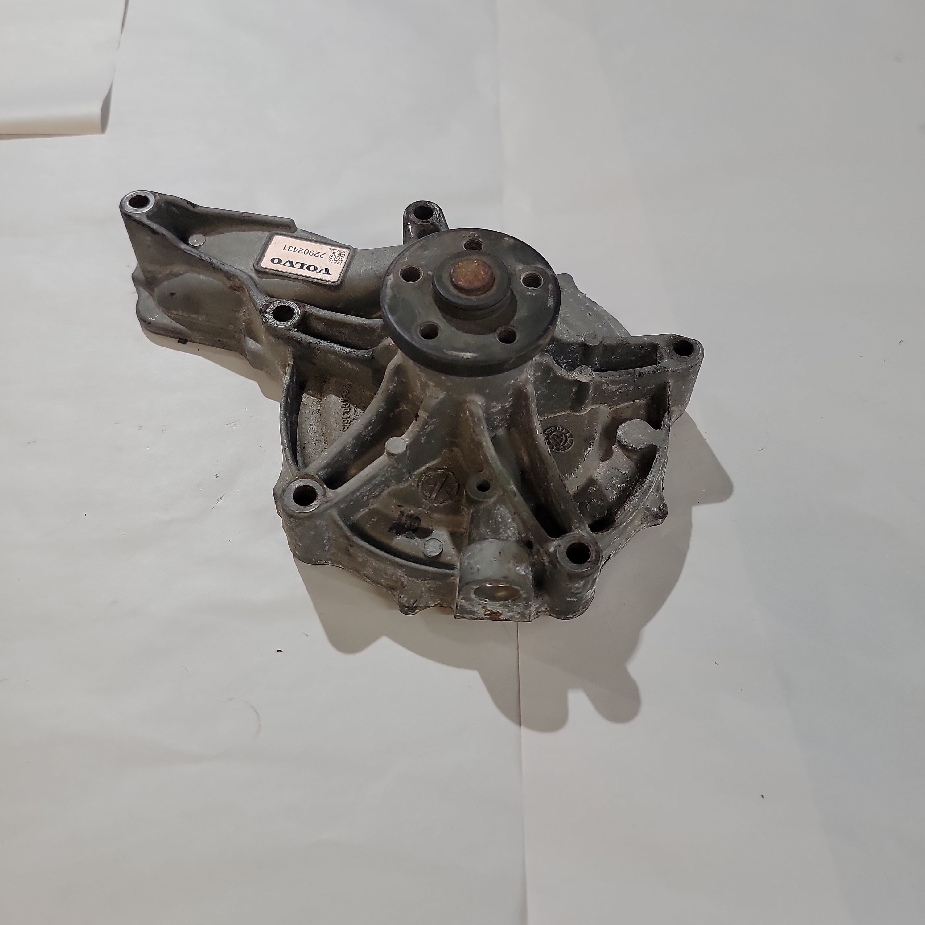 Volvo 22902431 Water Pump for D13 Engines | Used │ Volvo 