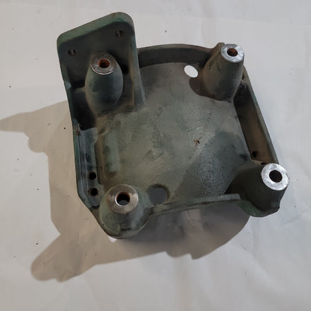 Volvo 21399472 VNL/D13 Alternator bracket | Used │ Volvo 