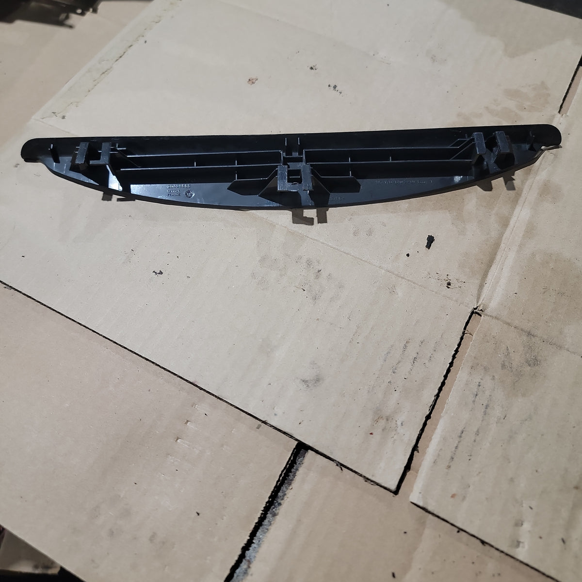 Volvo VNL Dashboard Trim Cover | Volvo 20429686 | Used │ Volvo 