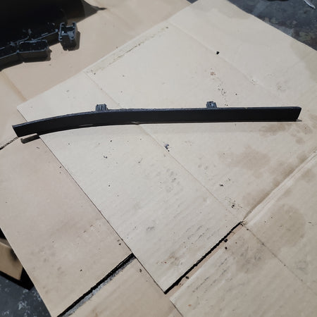 Volvo 3175618 Dash Trim for Volvo VNL | Used │ Volvo 