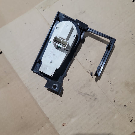 Volvo 3175581 Headlight Switch for Volvo VNL | Used │ Volvo 