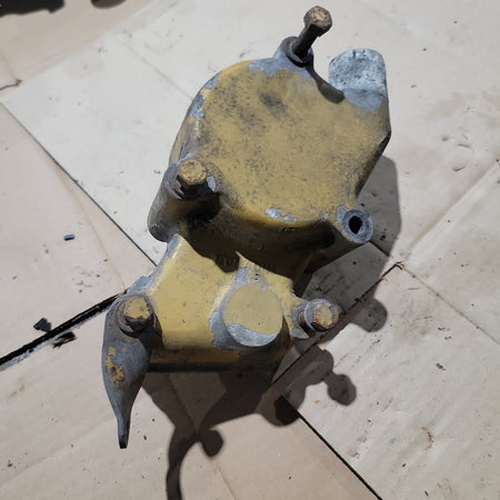 Cat 9y2586 Thermostat Housing for C15 engines| Used │ Volvo 