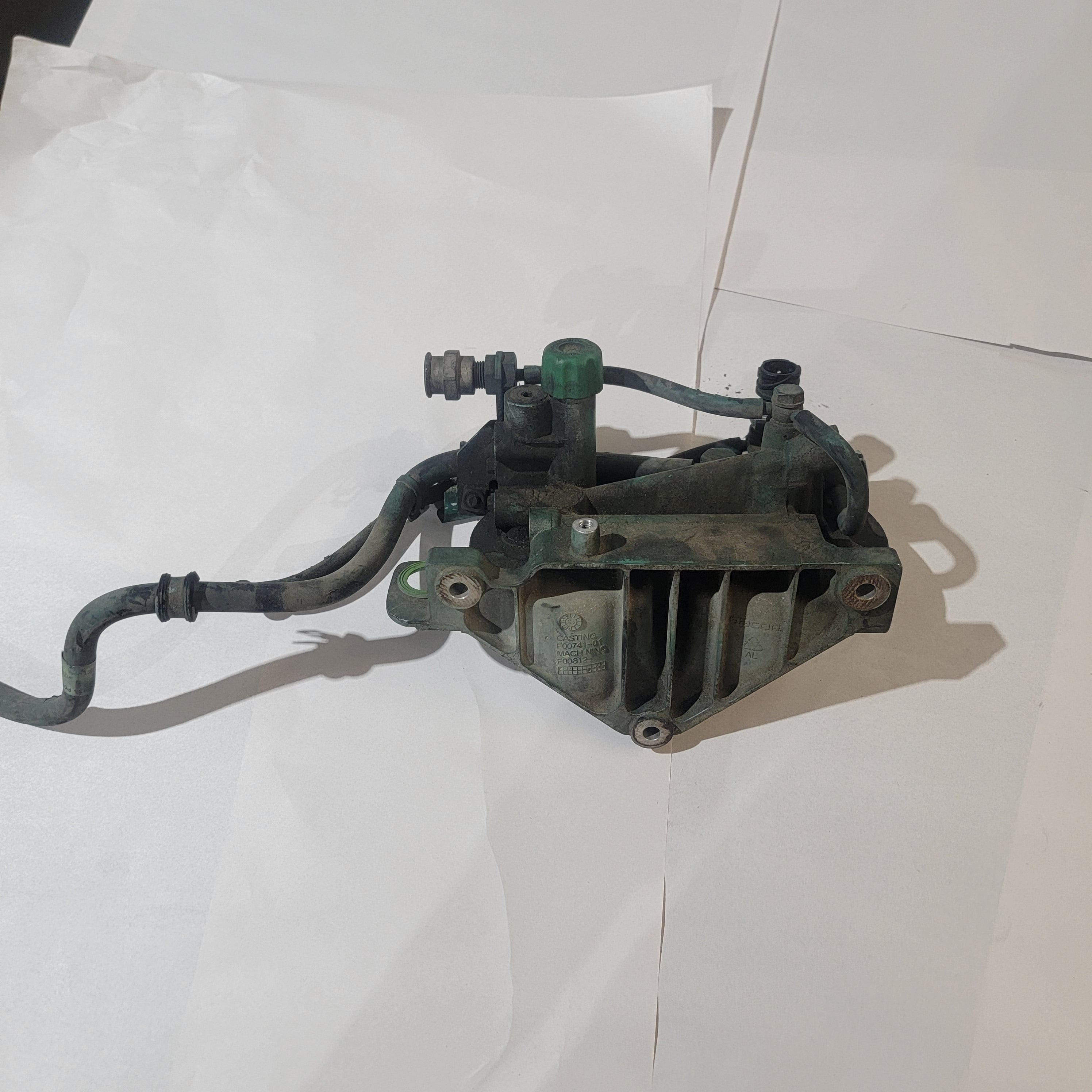 Volvo 21870635 Fuel Filter Housing with sensor and Fuel Lines | Used │ Volvo 