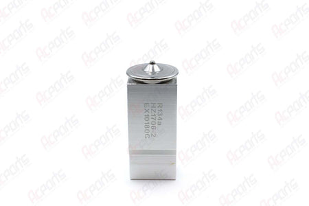 Block-Type Expansion Valve 05143304AA – Sprinter w/ 2.7L Engine