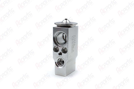 Block-Type Expansion Valve 05143304AA – Sprinter w/ 2.7L Engine