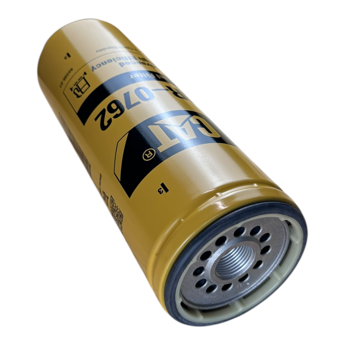 Caterpillar 1R0762 fuel filter on a white background