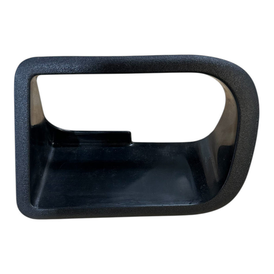 Volvo 20834249 Chassis Fairing Release Handle Cover (Right Side) │ Volvo 