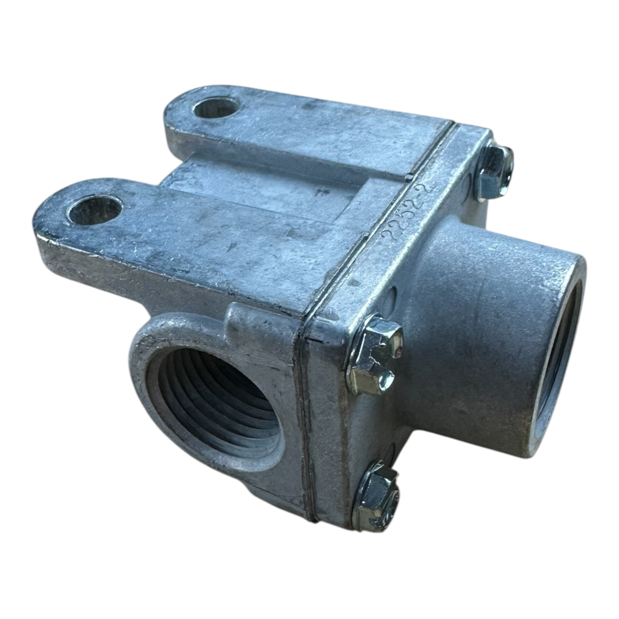 Automann 572.1035 Fuel Return Flow Splitter Tee │ Replaces Paccar 2252-2D │ Automann 