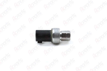 Freightliner 22-60646-000 A/C Pressure Transducer – M10 3-Pin