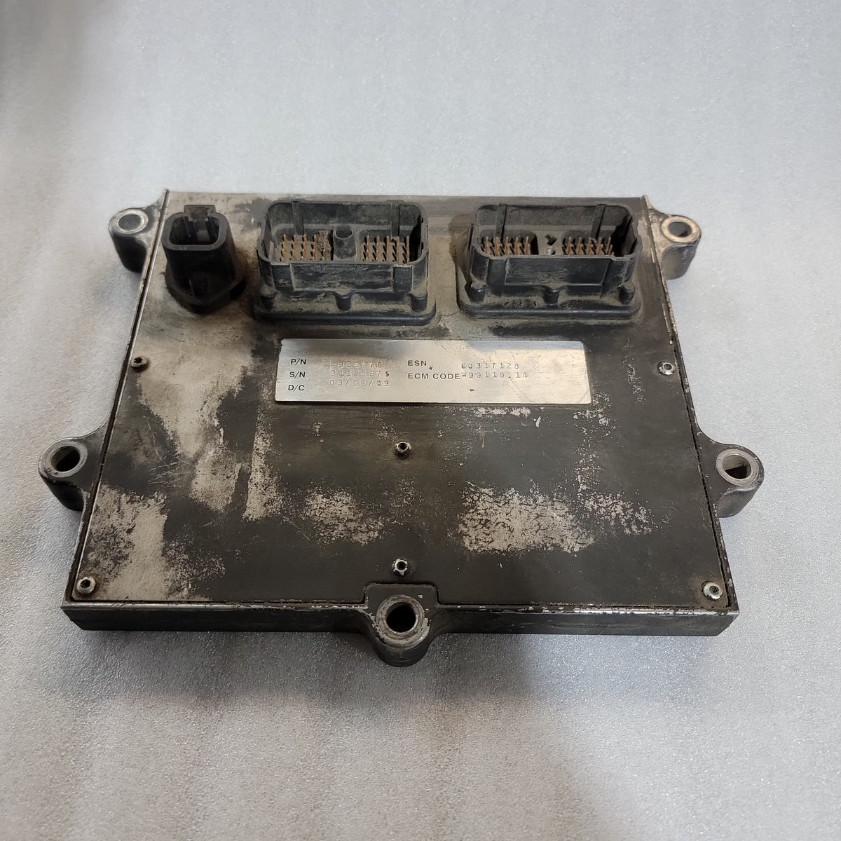 Cummins 4921776 Engine Control Module | Used │ Cummins 