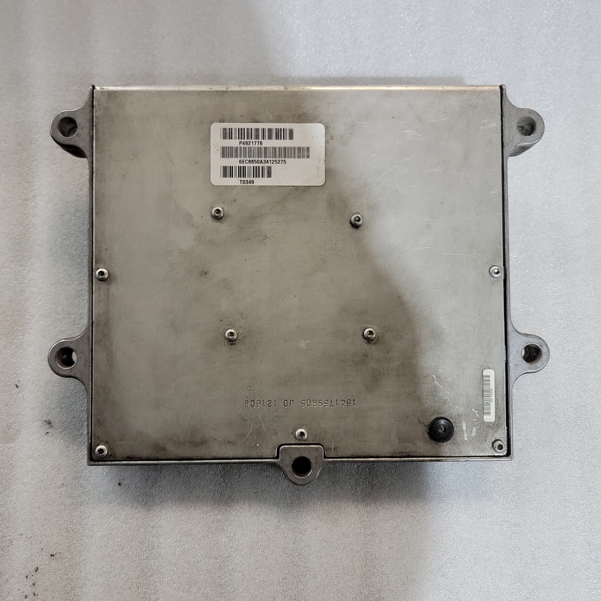 Cummins 4921776 Engine Control Module | Used │ Cummins 