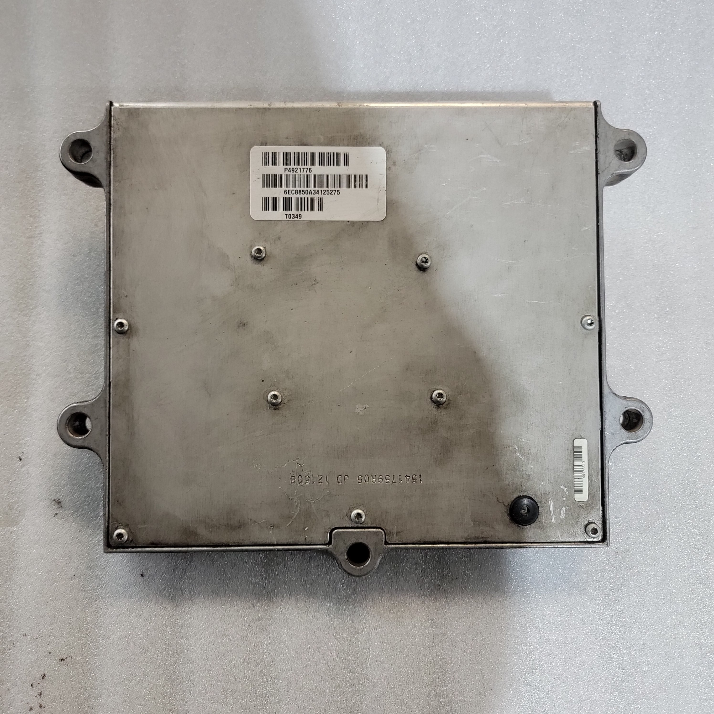 Cummins 4921776 Engine Control Module | Used │ Cummins 