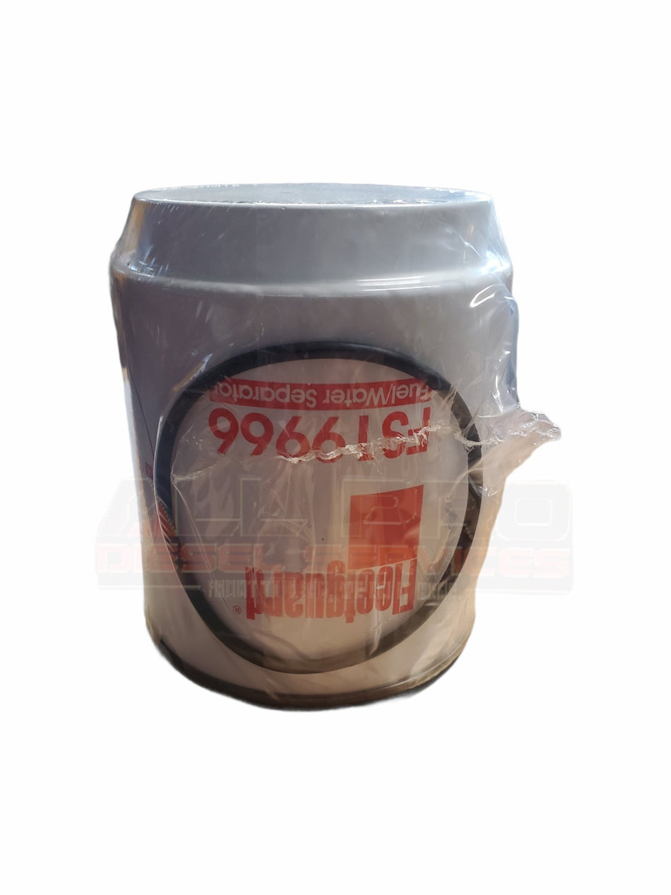 Fleetguard FS19966 Fuel Water Separator │ Fleetguard 