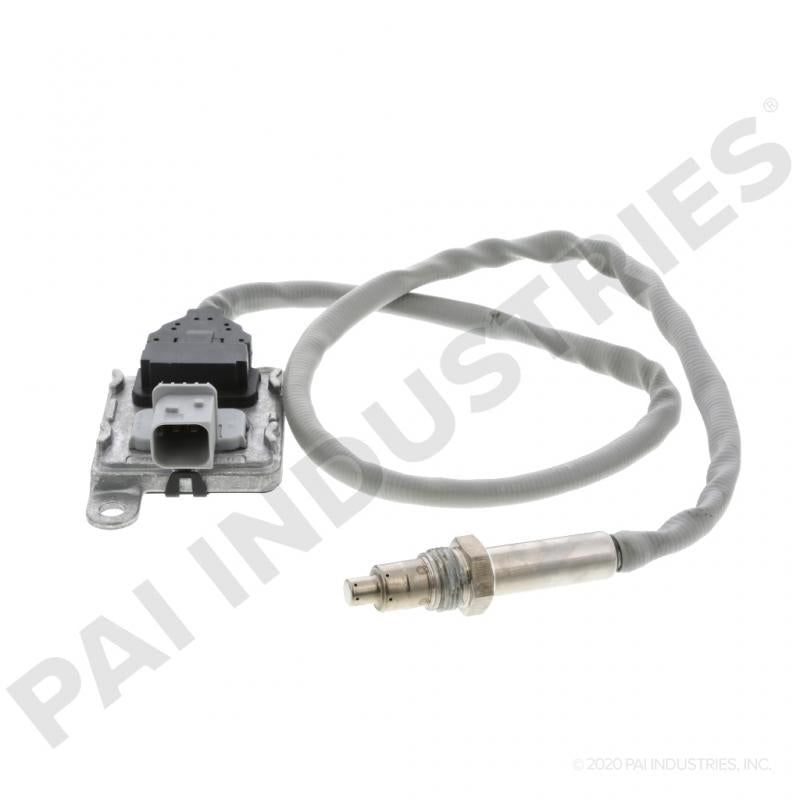 EA0101532328 Detroit Diesel DD15 Outlet NOX Sensor Replacement